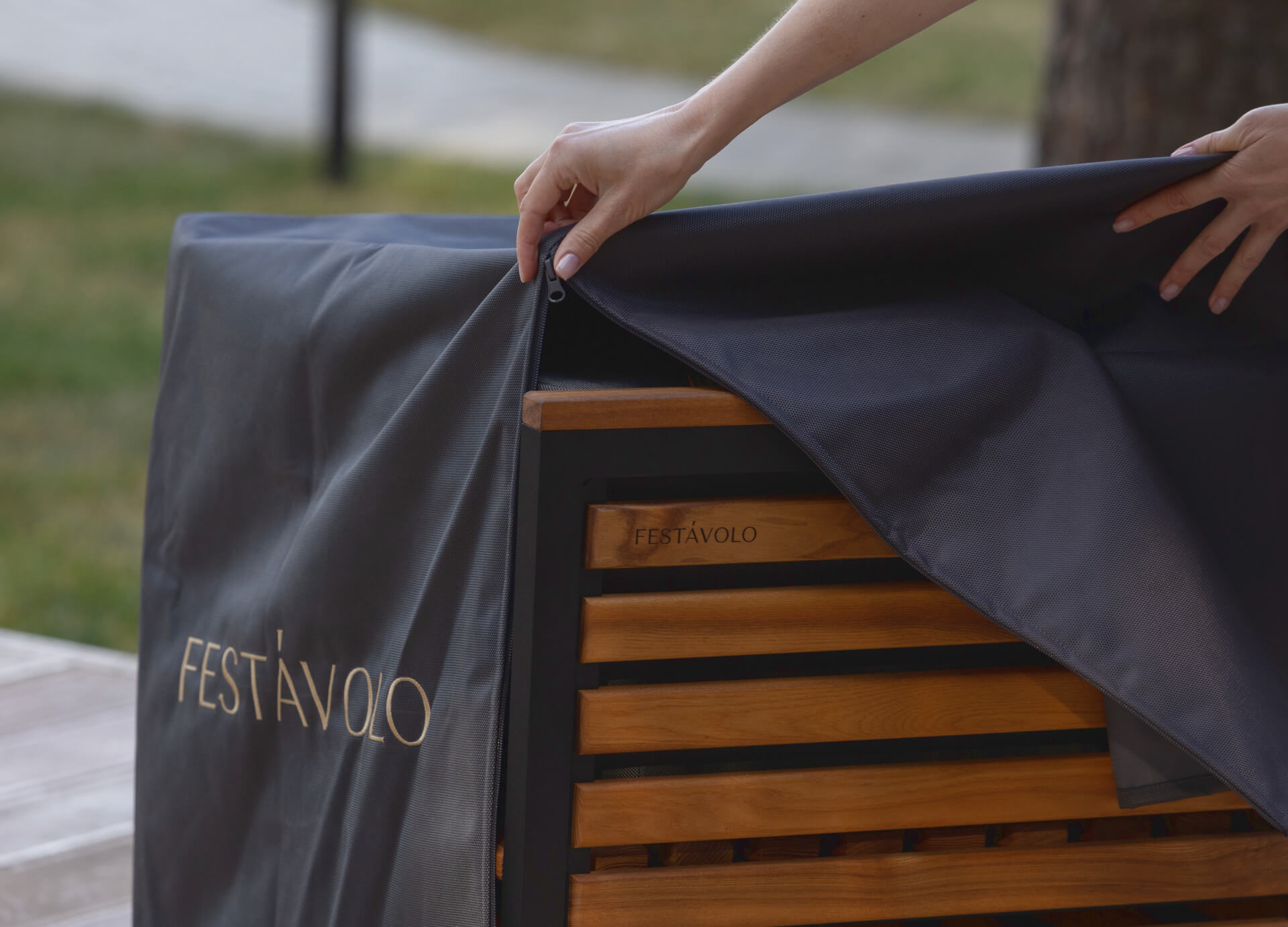 Festavolo Abdeckhaube Sessel PRIMO - Grillstar.deFestavolo Abdeckhaube Sessel PRIMOFestavoloGrillstar.de