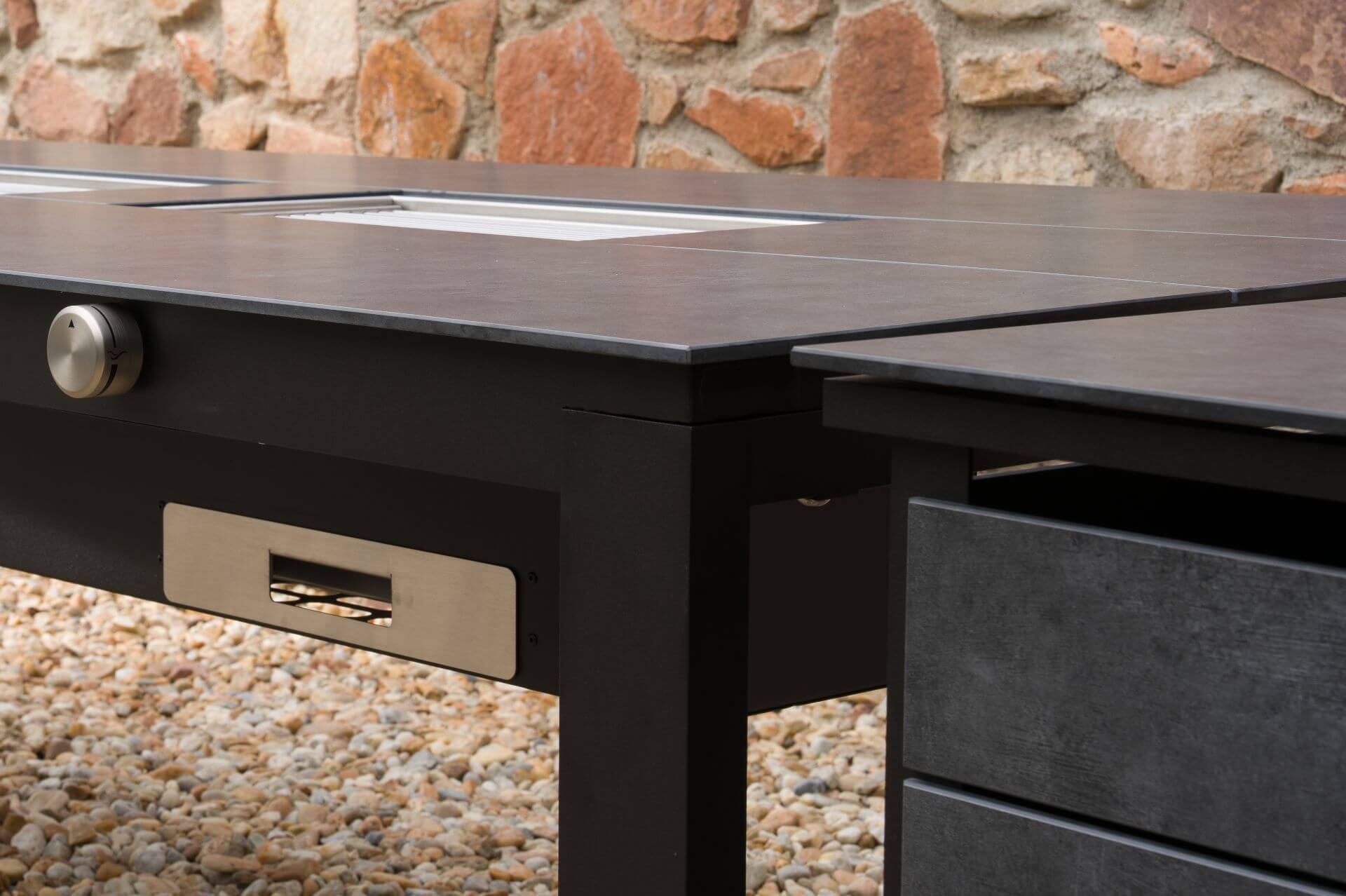 Festavolo Forte Medio | Tischgrill - Grillstar.deFestavolo Forte Medio | TischgrillFestavoloGrillstar.de