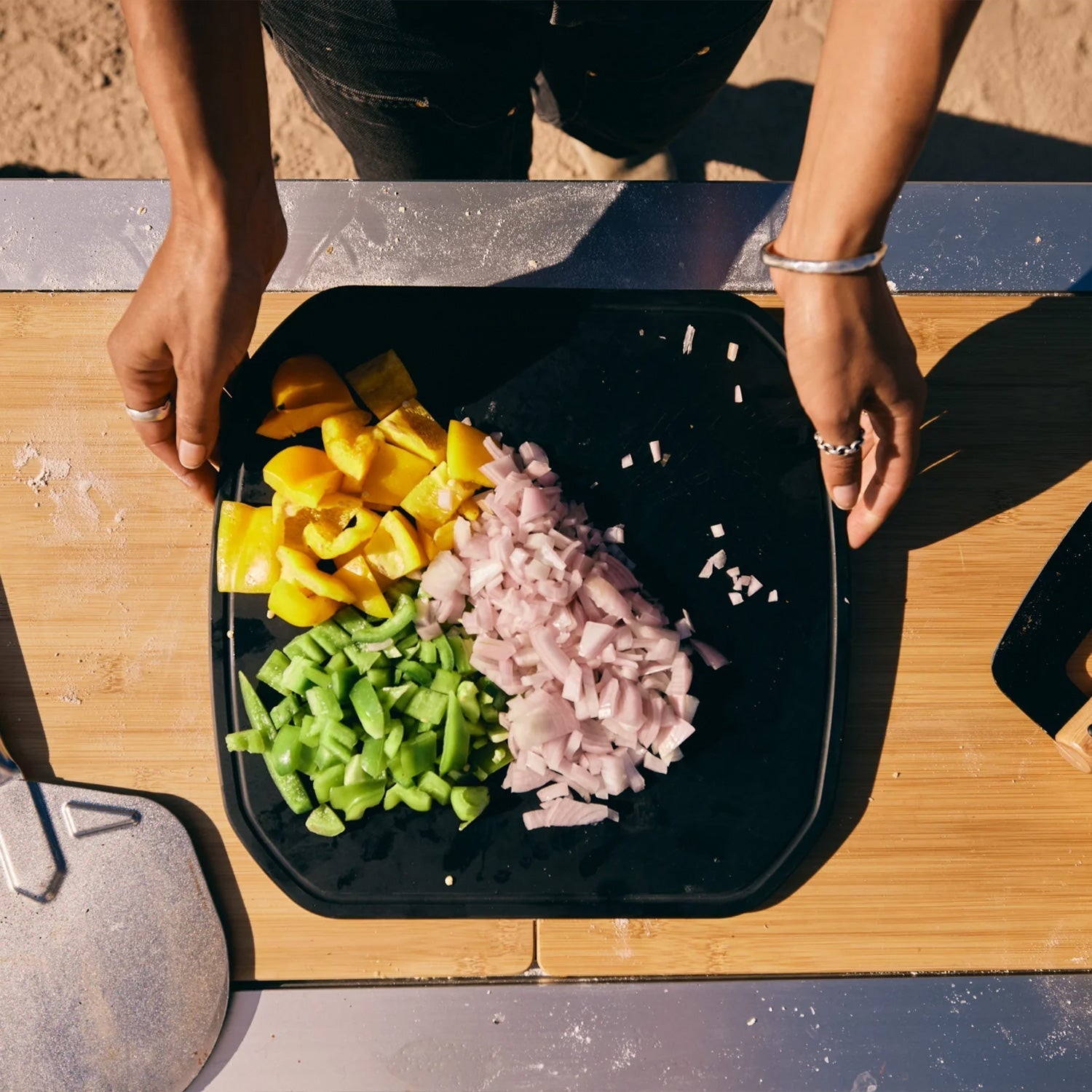 Gozney Tread Roof Rack Server - Grillstar.deGozney Tread Roof Rack ServerPizzaofenGozneyGrillstar.de