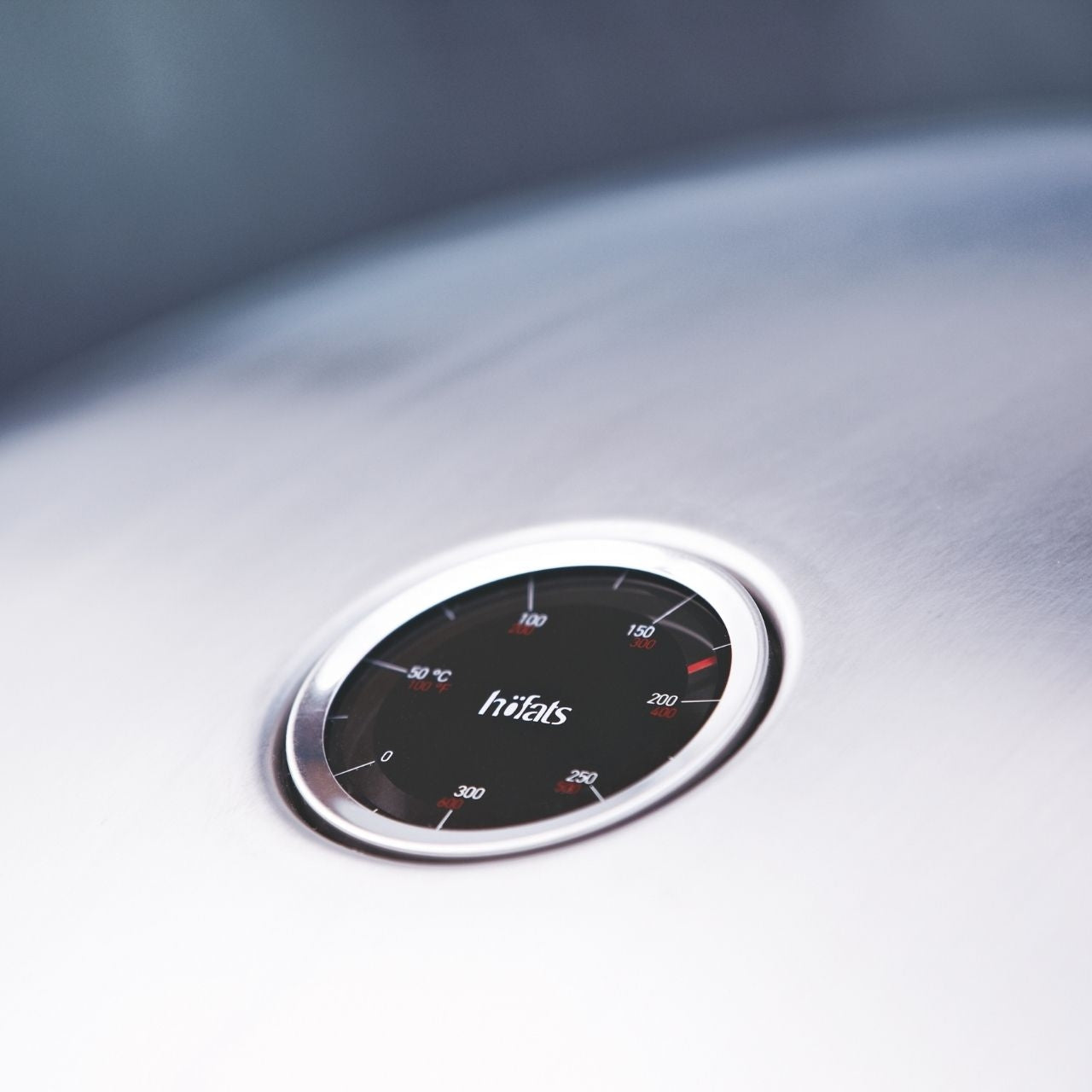 Höfats CONE Holzkohlegrill, Ø 50 cm Grillfläche - Grillstar.deHöfats CONE Holzkohlegrill, Ø 50 cm GrillflächeHöfatsGrillstar.deH0101014260447330030