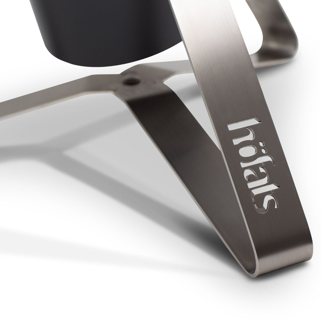 Höfats CONE Holzkohlegrill, Ø 50 cm Grillfläche - Grillstar.deHöfats CONE Holzkohlegrill, Ø 50 cm GrillflächeHöfatsGrillstar.deH0101014260447330030