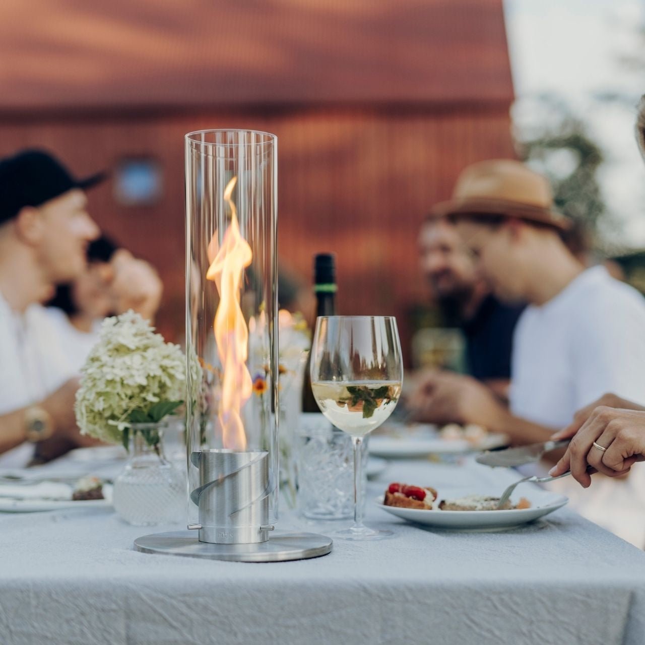 Höfats Spin 900 Tischfeuer silber - Grillstar.deHöfats Spin 900 Tischfeuer silberHöfatsGrillstar.deH006914064251006910