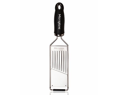 Microplane Profi - Gemüsehobel, Gourmet Serie - Grillstar.deMicroplane Profi - Gemüsehobel, Gourmet SerieMicroplaneGrillstar.de450440098399450445