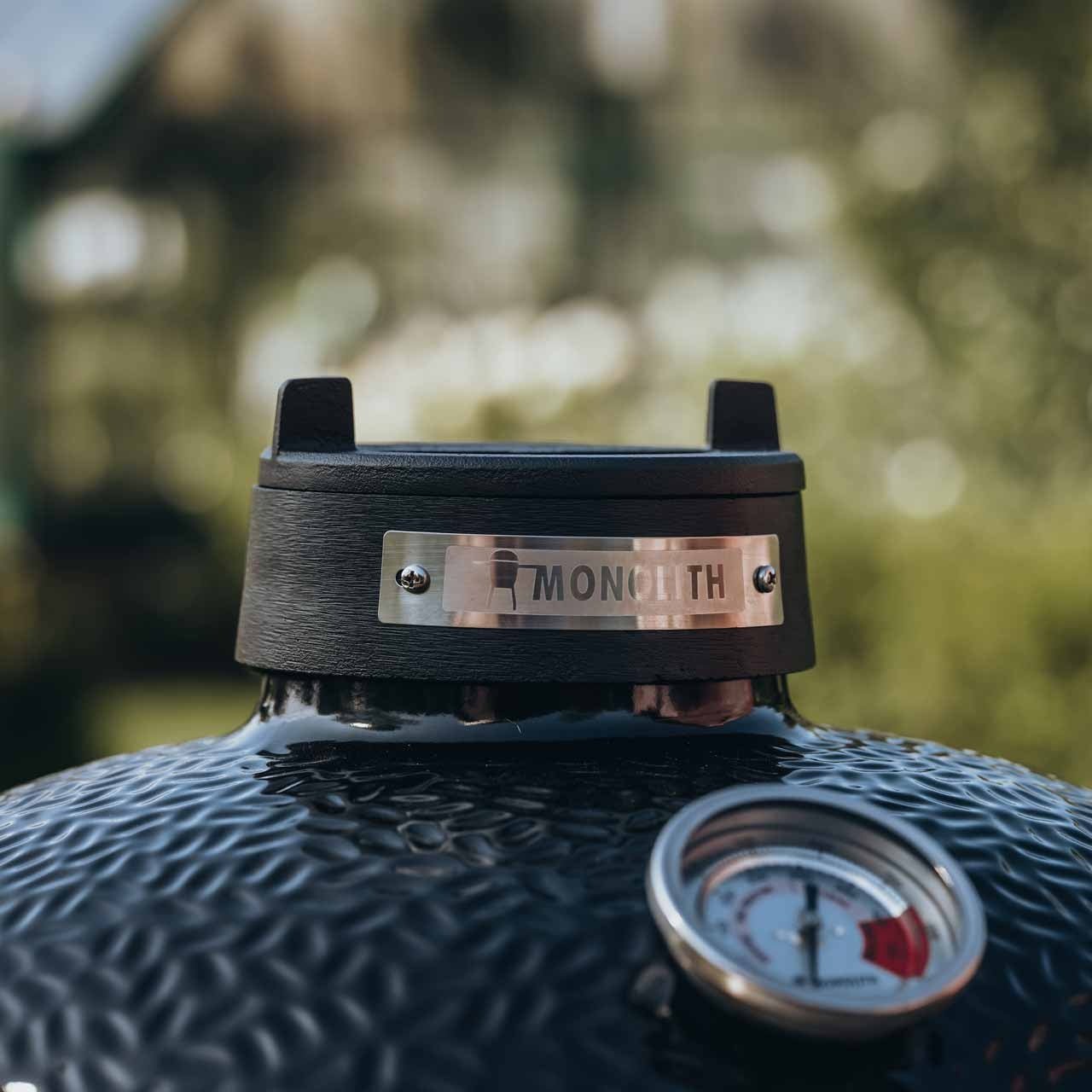 Monolith Basic inkl. Gestell und Seitentische, Schwarz - Grillstar.deMonolith Basic inkl. Gestell und Seitentische, SchwarzMonolithGrillstar.de201000 - BASIC4260444581619