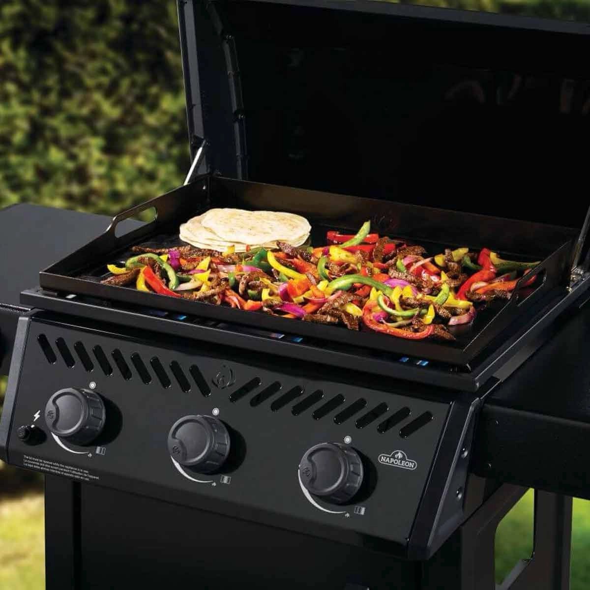 Napoleon Freestyle 24 Inch Plancha Griddle Schwarz - Grillstar.deNapoleon Freestyle 24 Inch Plancha Griddle SchwarzPlanchagrillNapoleonGrillstar.de