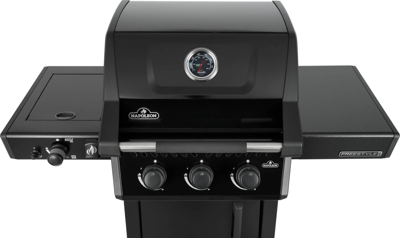Napoleon Freestyle PRO 365, 3 Hauptbrenner, SIZZLE ZONE und Tür, schwarz | 2026 - Grillstar.deNapoleon Freestyle PRO 365, 3 Hauptbrenner, SIZZLE ZONE und Tür, schwarz | 2026GrillNapoleonGrillstar.de