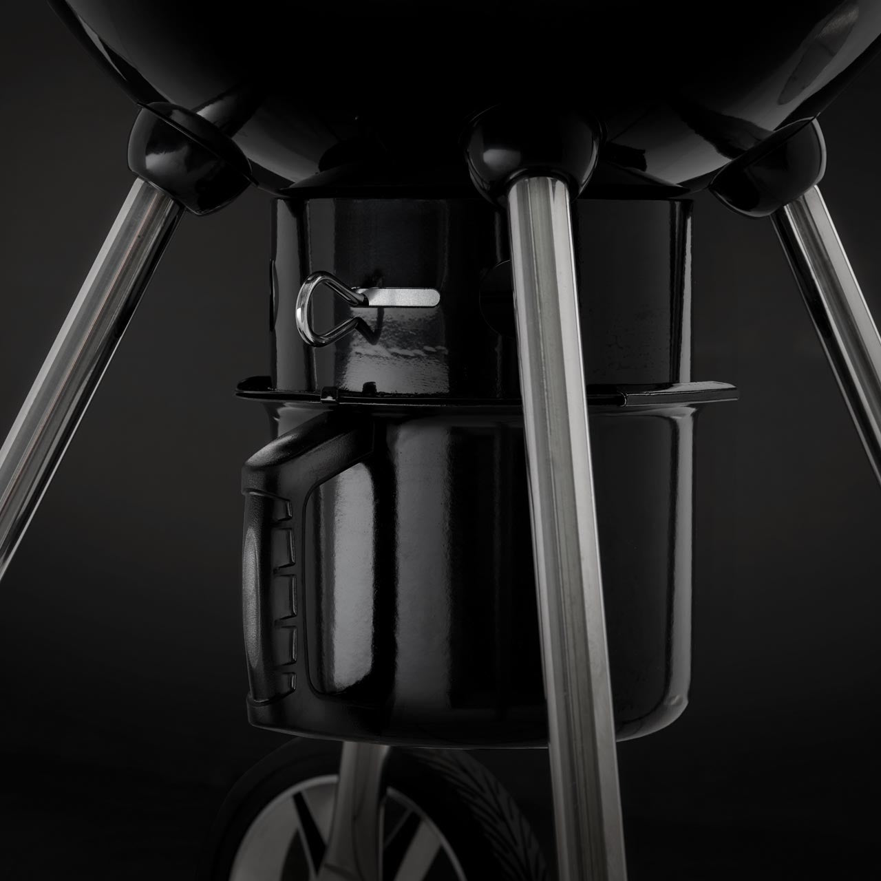 Napoleon Holzkohle Kugelgrill Ø 47cm - Grillstar.deNapoleon Holzkohle Kugelgrill Ø 47cmNapoleonGrillstar.deNK18K - LEG0629162137685