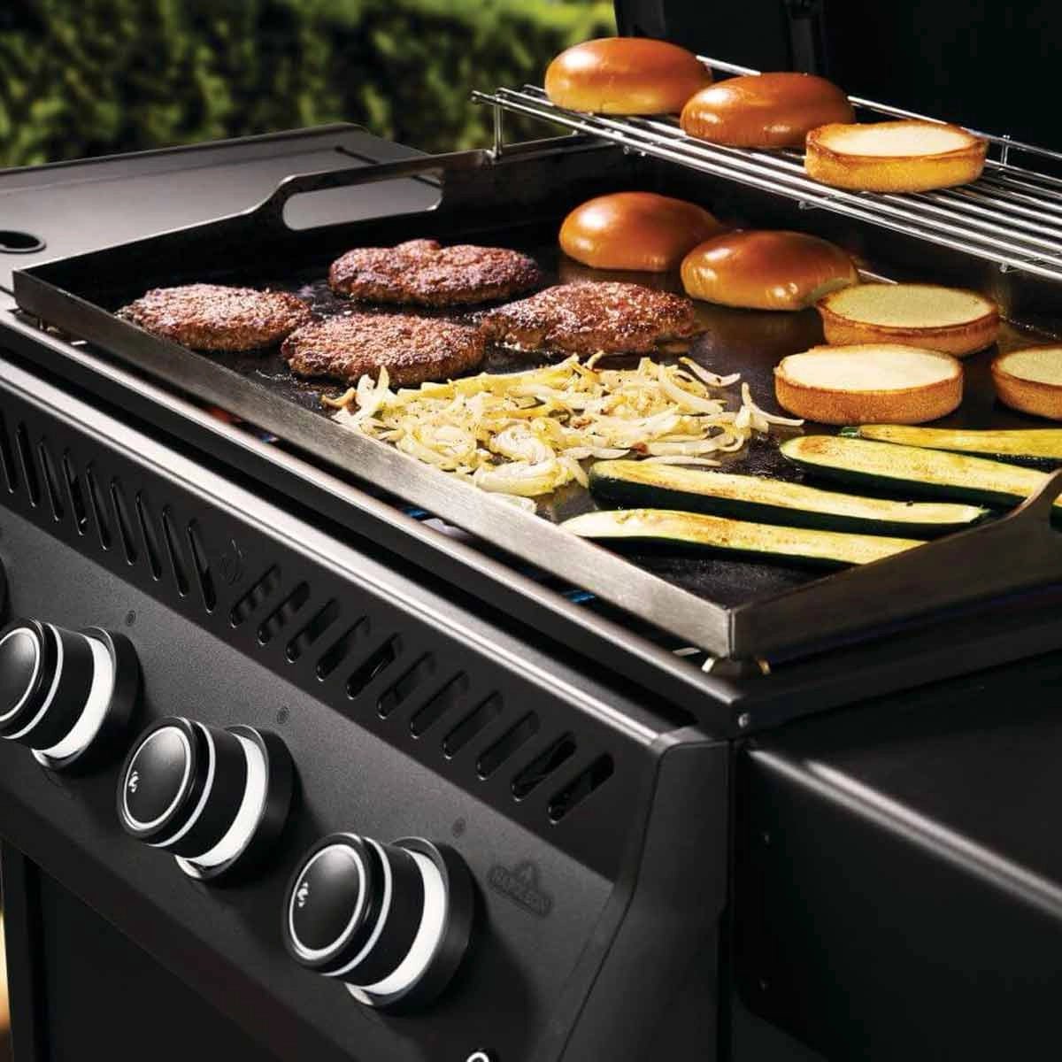 Napoleon Phantom Rogue Pro 30 Inch Griddle Plancha - Grillstar.deNapoleon Phantom Rogue Pro 30 Inch Griddle PlanchaPlanchagrillNapoleonGrillstar.de