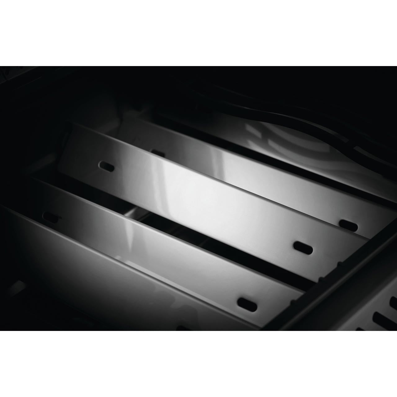 Napoleon Rogue 425 SB Schwarz, inkl. Drehspieß (Hero Edition) - Grillstar.deNapoleon Rogue 425 SB Schwarz, inkl. Drehspieß (Hero Edition)NapoleonGrillstar.deRB425RSBPK - 1 - DE - A0629162138958