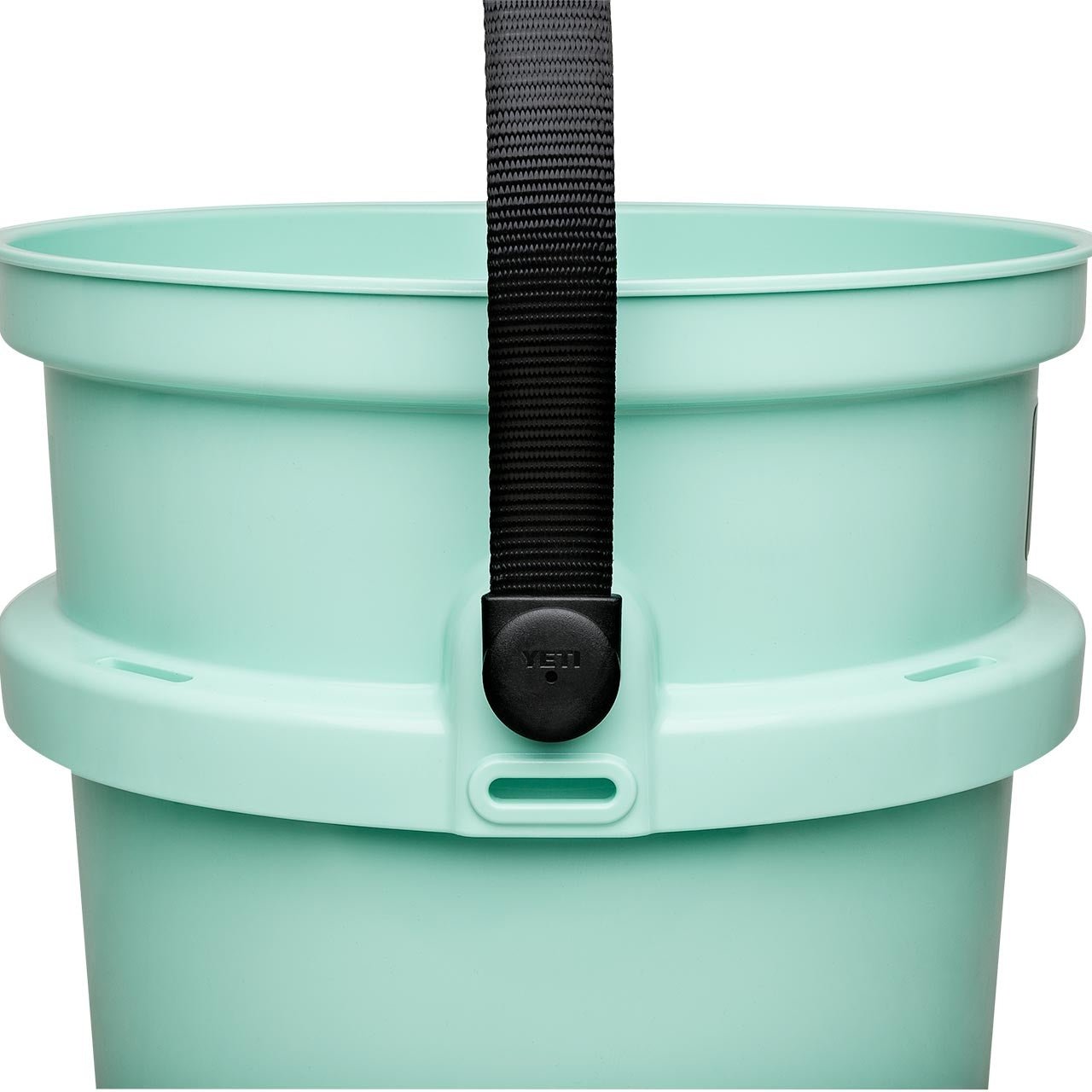 YETI LoadOut Eimer, 18,9 Liter, Seafoam - Grillstar.deYETI LoadOut Eimer, 18,9 Liter, SeafoamYETIGrillstar.de