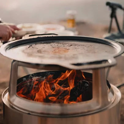 Solo Stove RANGER Gusseisen-Plancha mit Aufsatz