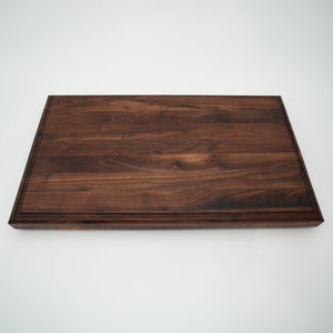 BABOSSA | Nussbaum Schneidebrett XL | Naturkante | Saftrille | 70x40x6 cm - Grillstar.deBABOSSA | Nussbaum Schneidebrett XL | Naturkante | Saftrille | 70x40x6 cmHolzbrettBABOSSAGrillstar.de