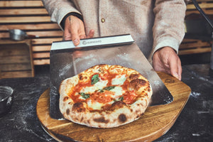 Burnhard Pizzaschaufel Edelstahl - Grillstar.deBurnhard Pizzaschaufel EdelstahlBurnhardGrillstar.de