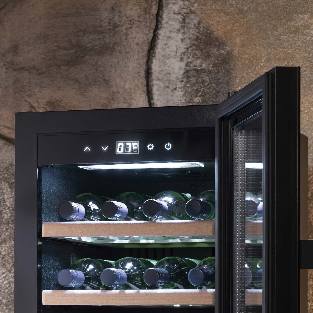 Caso WineExclusive 24 Smart Weinkühlschrank - Grillstar.deCaso WineExclusive 24 Smart WeinkühlschrankCASOGrillstar.decg7184038437007183