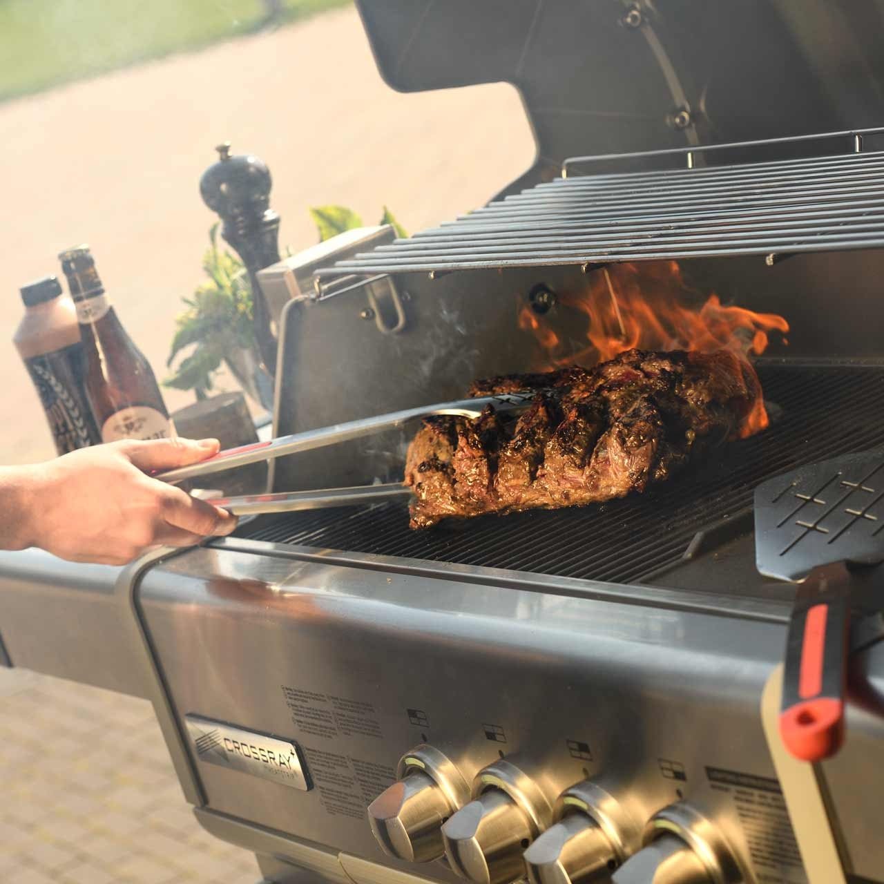 Crossray+ 4 Infrarot - Keramikbrenner, Gasgrill, 81 x 40 cm Gussroste - Grillstar.deCrossray+ 4 Infrarot - Keramikbrenner, Gasgrill, 81 x 40 cm GussrostecrossrayGrillstar.deTCS4EU50 - S9334038003933