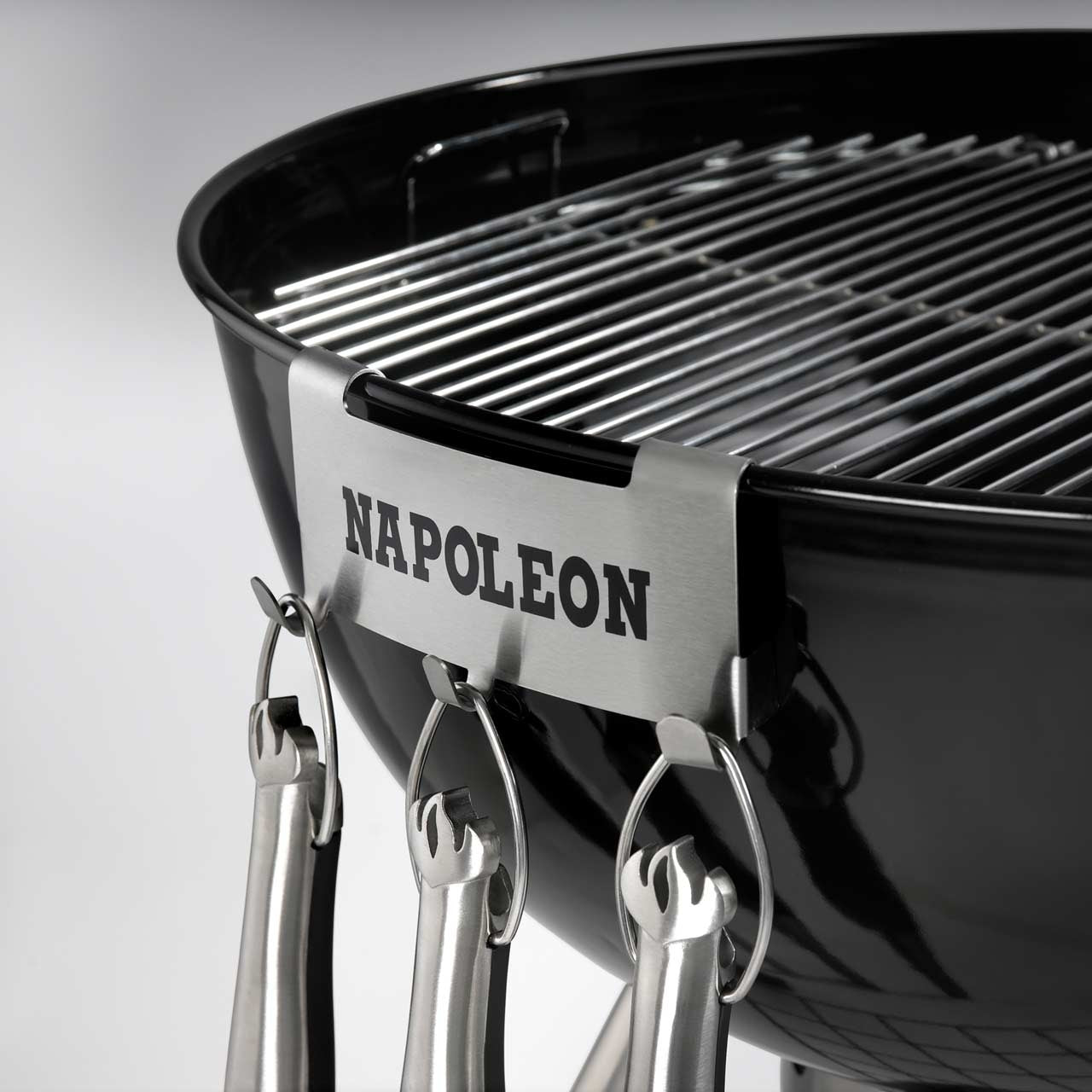 Napoleon Besteck - Haken für Kugelgrill Ø 57 cm - Grillstar.deNapoleon Besteck - Haken für Kugelgrill Ø 57 cmNapoleonGrillstar.de551000629162551009