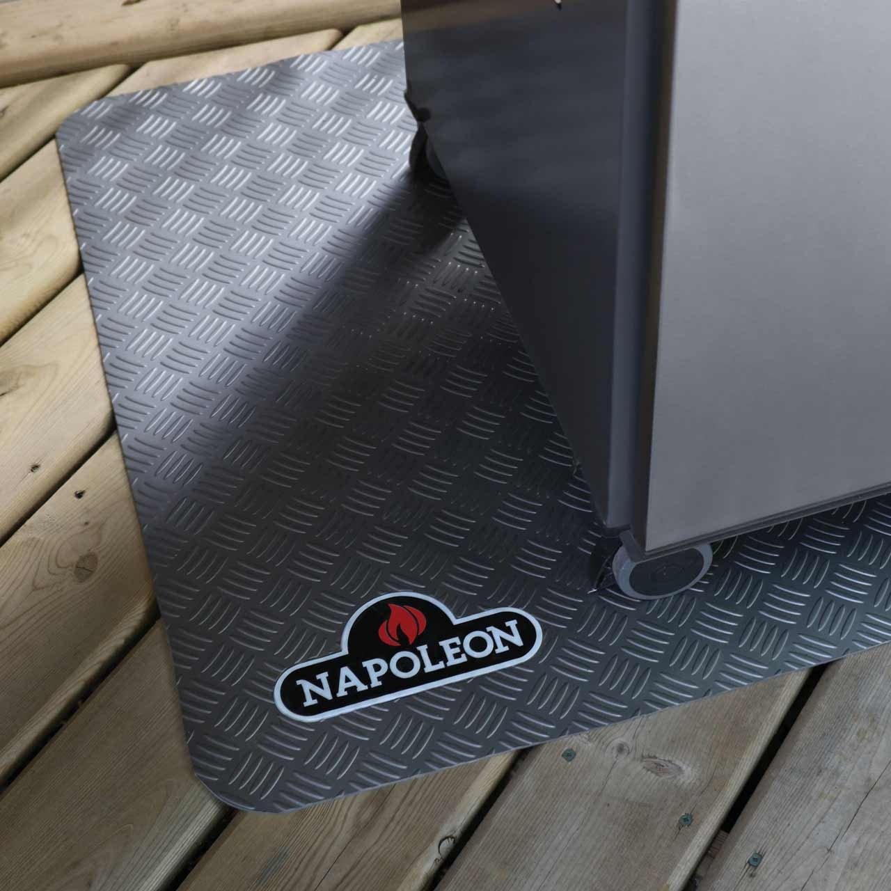 Napoleon Grill Bodenmatte, 120 x 80 cm - Grillstar.deNapoleon Grill Bodenmatte, 120 x 80 cmNapoleonGrillstar.de680010629162680013