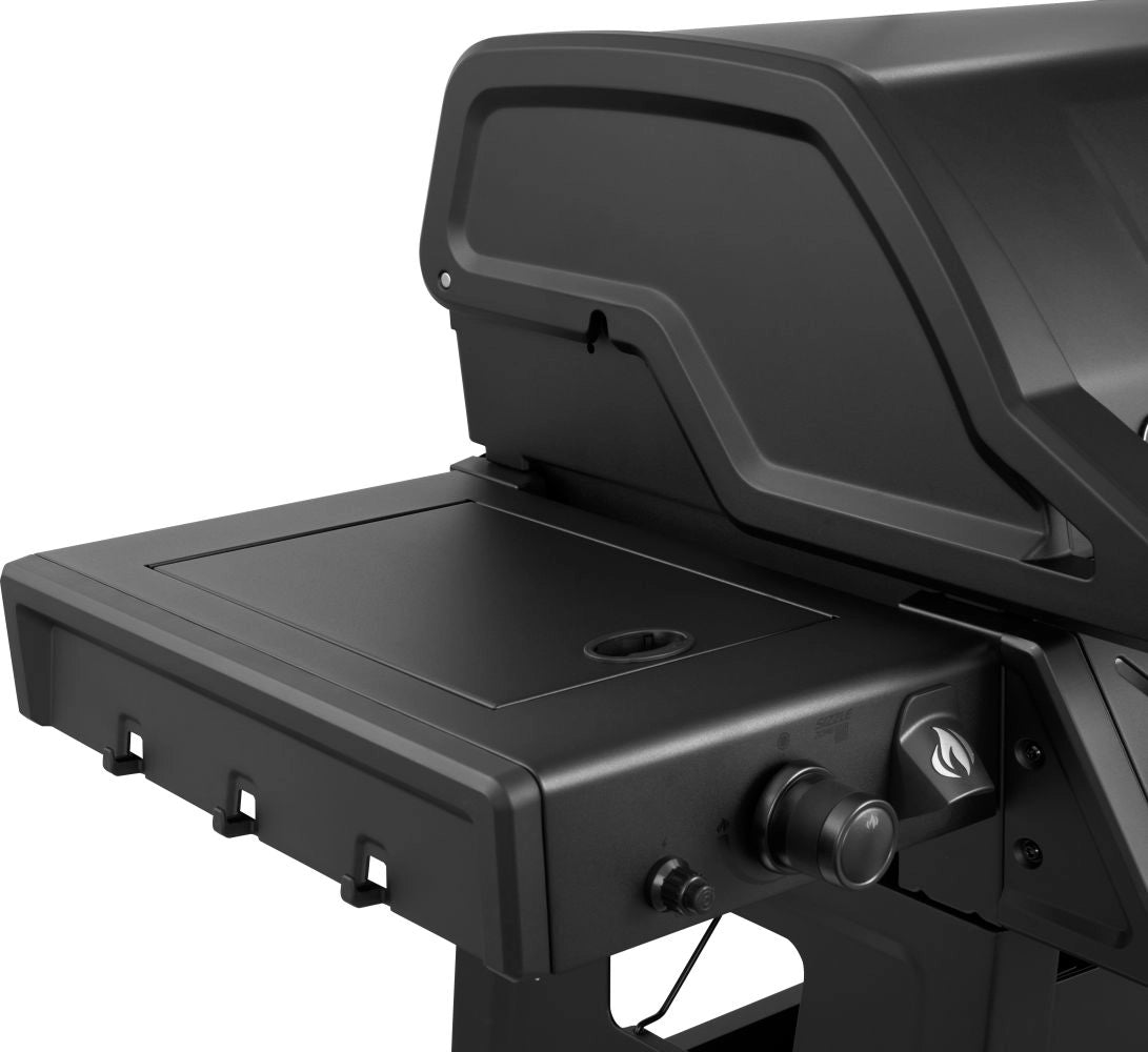 Phantom Freestyle PRO 425, mit Edelstahlrosten, Sizzle Zone und Tür, Mattschwarz | 2026 - Grillstar.dePhantom Freestyle PRO 425, mit Edelstahlrosten, Sizzle Zone und Tür, Mattschwarz | 2026GrillNapoleonGrillstar.de