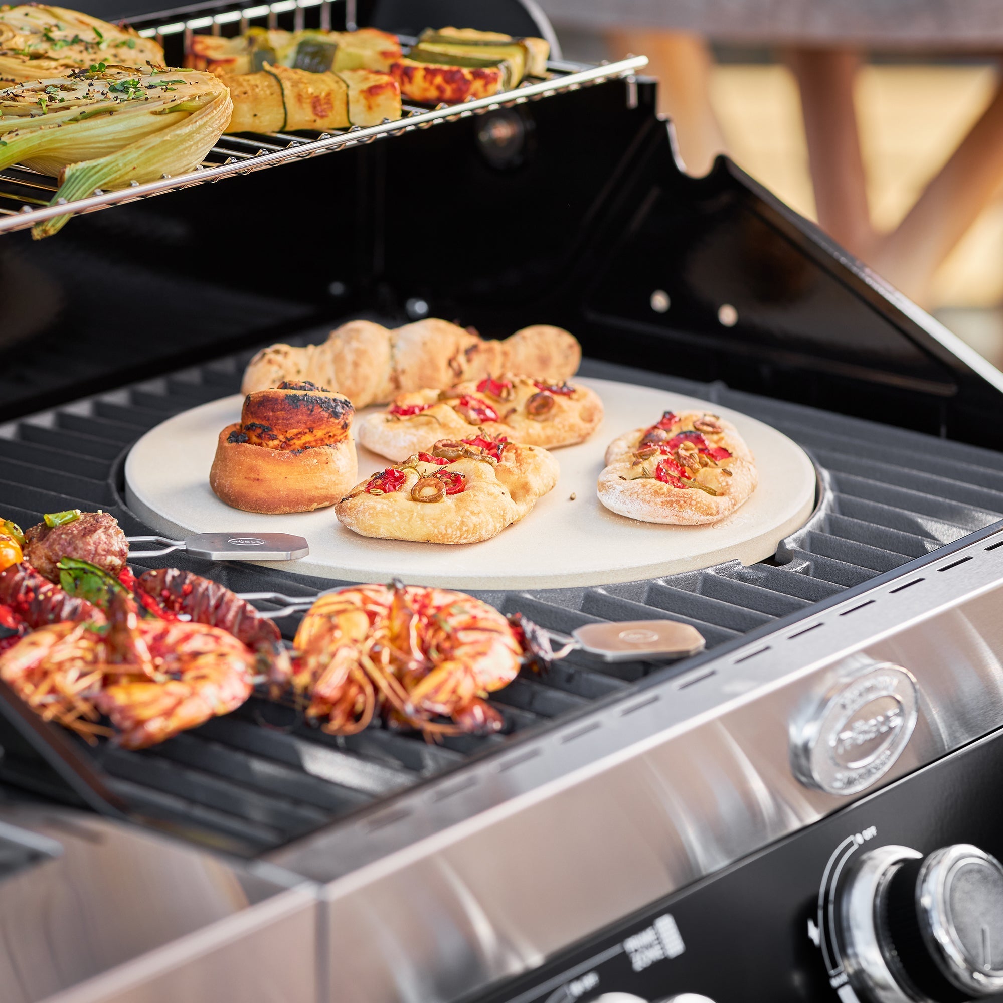 Rösle Gasgrill BBQ - Station VIDERO G2 - S Vario+ schwarz 50 mbar - Grillstar.deRösle Gasgrill BBQ - Station VIDERO G2 - S Vario+ schwarz 50 mbarRösleGrillstar.de255334004293255334