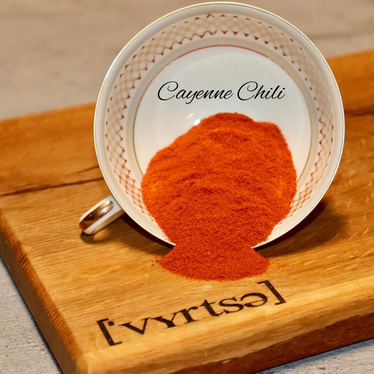 ['Vyrtse] Cayenne Chili gemahlen, 150g - Grillstar.de['Vyrtse] Cayenne Chili gemahlen, 150gLebensmittel['Vyrtse]Grillstar.de