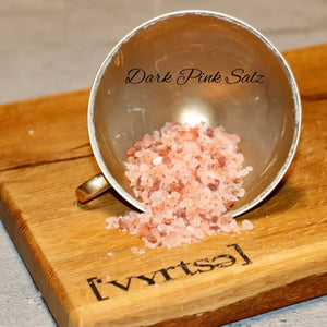 ['Vyrtse] Kristallsalz Dark Pink, 200g - Grillstar.de['Vyrtse] Kristallsalz Dark Pink, 200gLebensmittel['Vyrtse]Grillstar.de